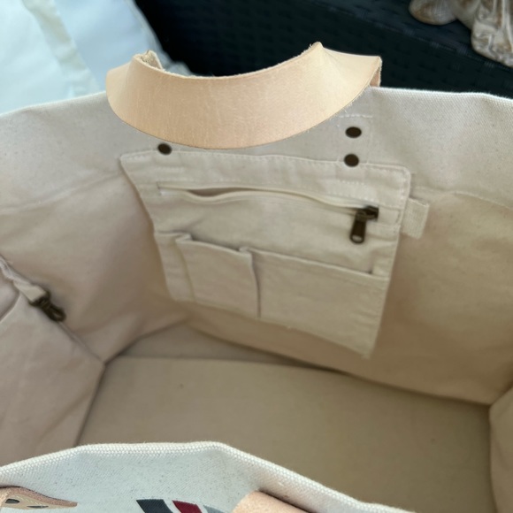 Netjets limited edition large bag - Picture 8 of 13